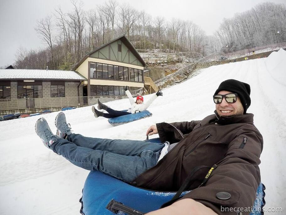 Willa Bear Necessities, Luxury 5Bd Mtn Views, Hot Tub, Many Bear Sightings Gatlinburg Zewnętrze zdjęcie